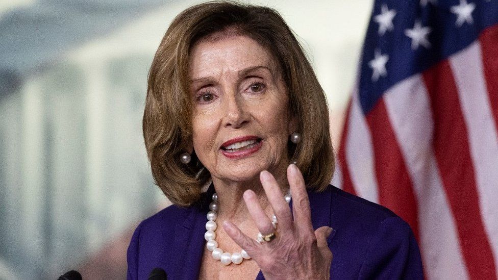 Nancy Pelosi, la « faucon » démocrate qui a osé défier la Chine à Taipei￼