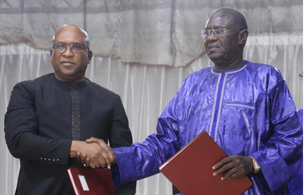 Sénégal : la BNDE va financer l’achat de 200 minibus SENBUS au profit de AFTU