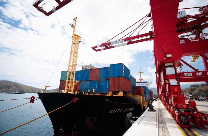 Timor port accueille deux navires d’essai en escale avant le démarrage de ses opérations