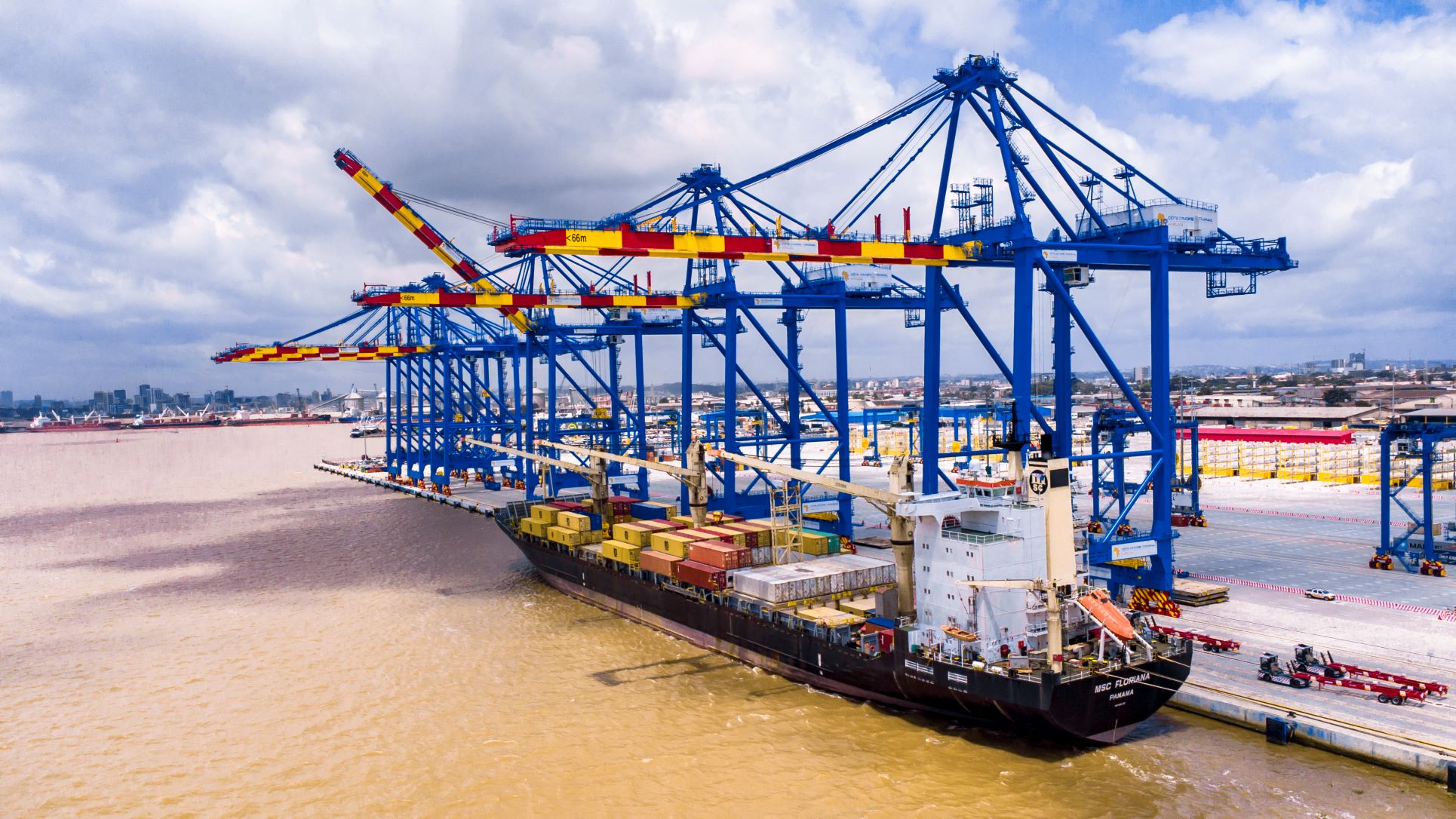 Côte d&rsquo;Ivoire Terminal réalise avec succès la première escale test au nouveau terminal à conteneurs du port d&rsquo;Abidjan
