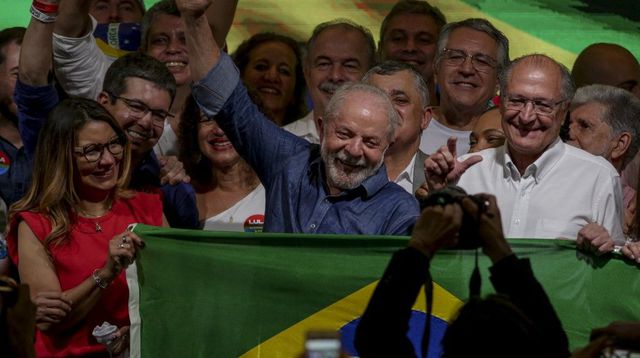 Brésil : victoire de Lula à la présidentielle