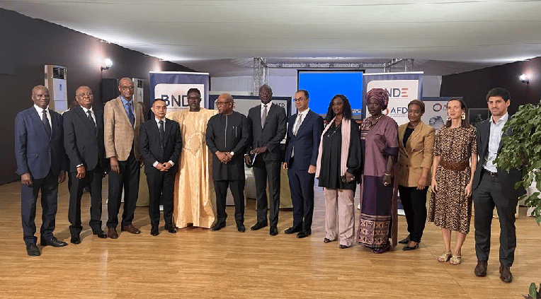 Sénégal : l&rsquo;AFD et la BNDE signent une convention de prêt de 15 millions d&rsquo;euros au service des TPME