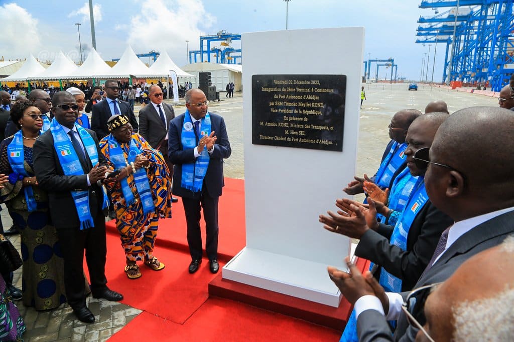 Côte d’Ivoire : la capacité de traitement de conteneurs du port d’Abidjan double à 2 millions par an