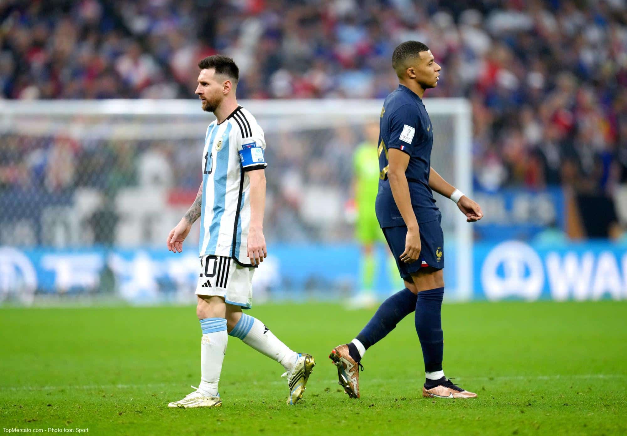Mbappé contre Messi : l’économie attendait dans les vestiaires