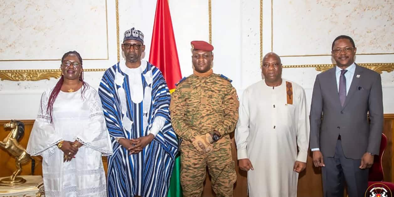Afrique de l’ouest : naissance d’un front commun face à la CEDEAO