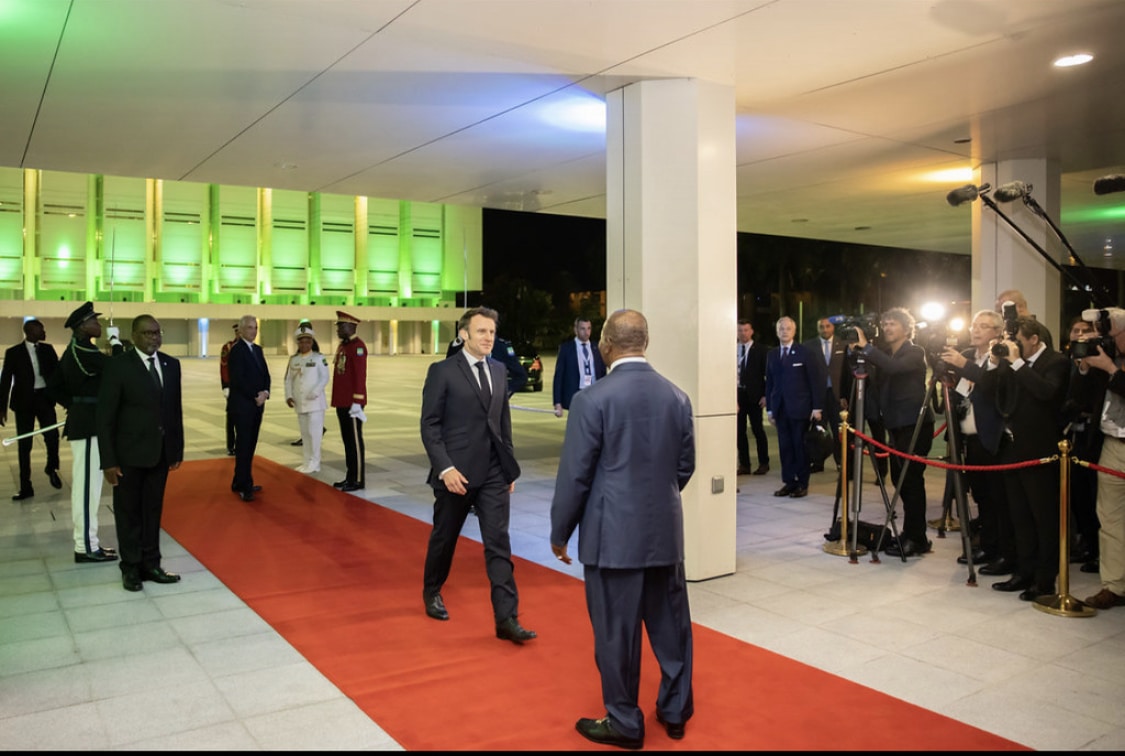 One Forest Summit: attendu sur du concret,  le français Emmanuel Macron loue les vertus de la coopération scientifique