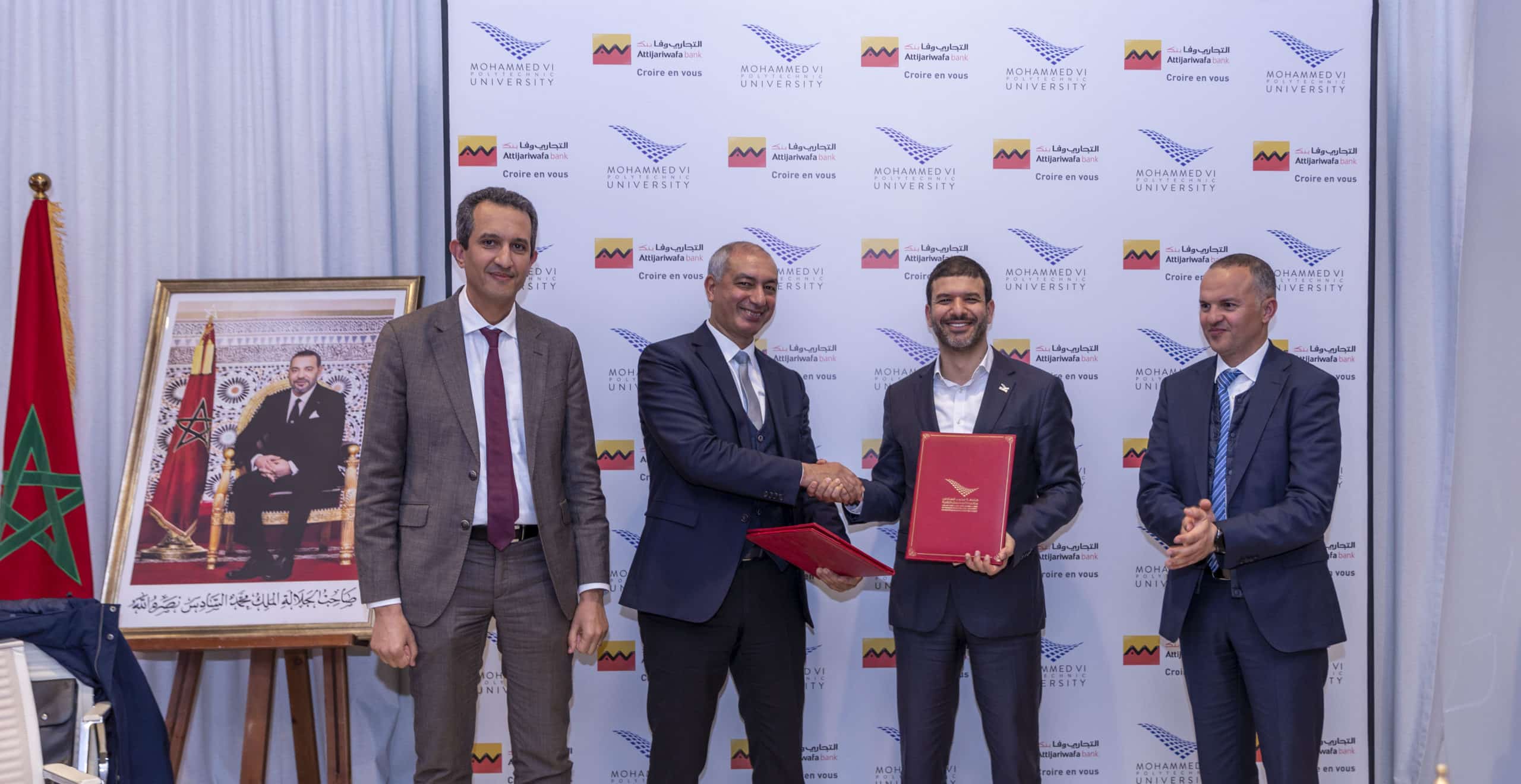 L’Université Mohammed VI Polytechnique et le groupe Attijariwafa bank signent un partenariat en matière d’innovation et de développement technologique