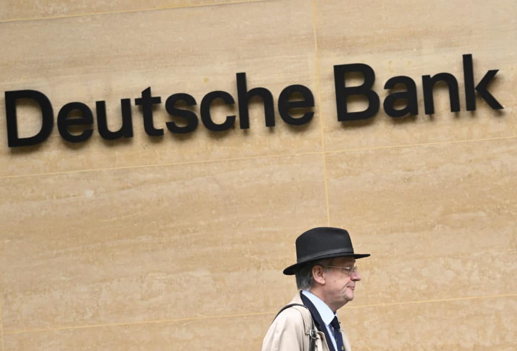 Faillite des banques: l’odeur du sang attire les loups et dope les CDS