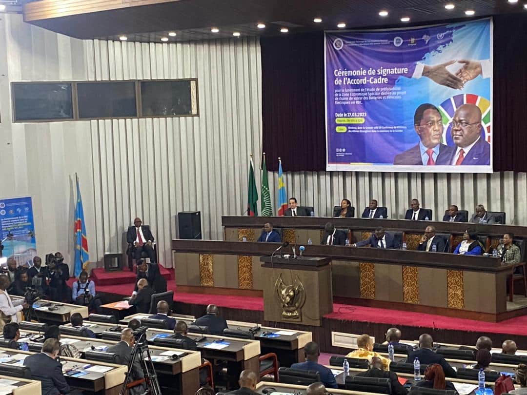 RDC-Zambie : évaluée à 750.000 USD, l’étude de préfaisabilité du projet des Batteries et véhicules électriques confiée à Arise