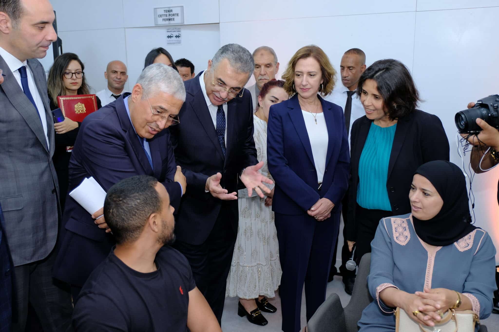 Le groupe Attijariwafa bank inaugure un nouveau centre Dar Al Moukawil à Kénitra en présence de Fatim-Zahra Ammor, Ministre du Tourisme, de l’Artisanat et de l’Économie Sociale et Solidaire