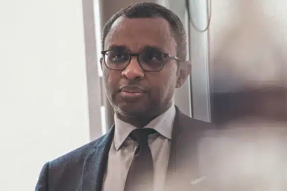 France : l’historien Pape Ndiaye éjecté du gouvernement