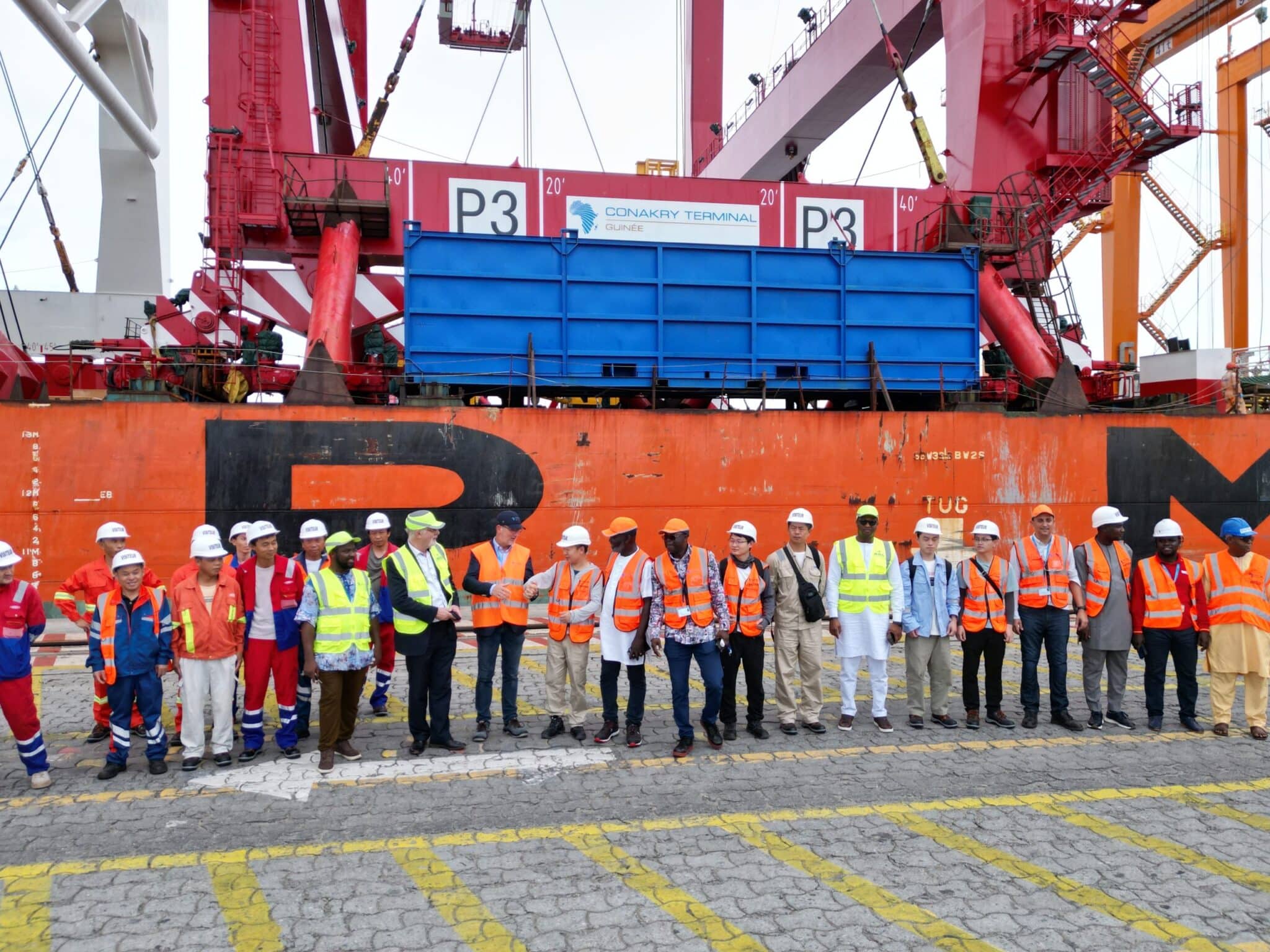 Conakry Terminal renforce son infrastructure portuaire avec l&rsquo;arrivée d&rsquo;un nouveau portique de quai