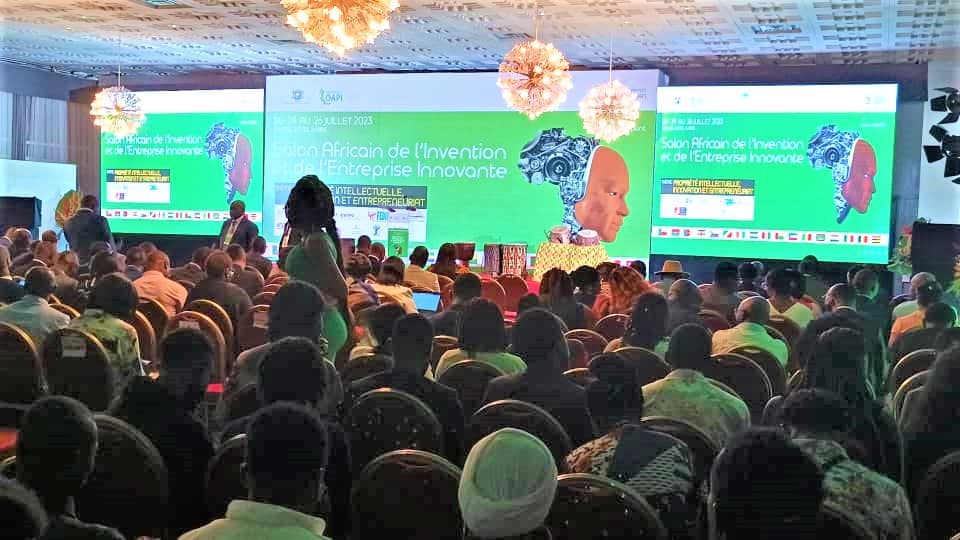 Côte d’Ivoire : des inventeurs africains présentent leur meilleur chef-d’œuvre au grand public