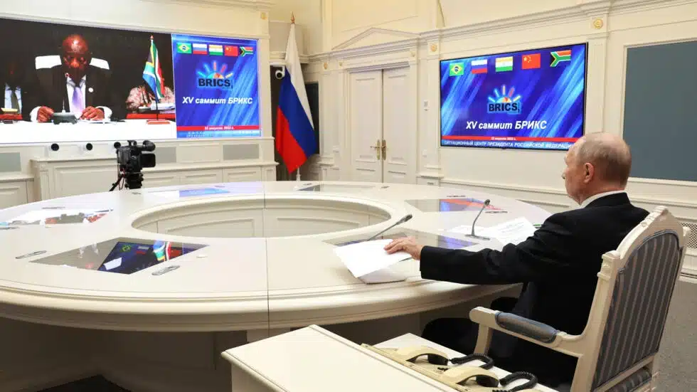 Au sommet des BRICS, Vladimir Poutine passe la mort présumée d’Evguéni Prigojine sous silence