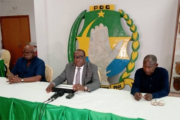 Gabon : le parti d’Ali Bongo promet son soutien « total » aux putschistes