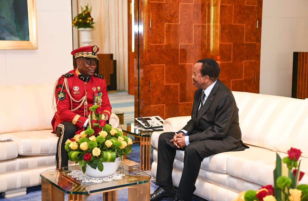 Brice Oligui Nguema « implore la clémence » de Paul Biya pour une réintégration du Gabon dans la CEEAC
