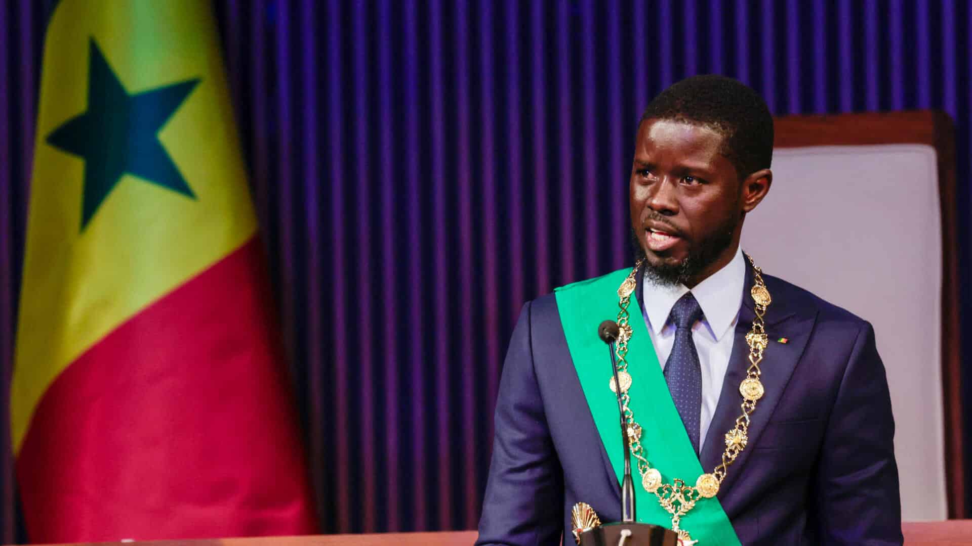 Sénégal : le président Bassirou Diomaye Faye annonce l’audit des contrats miniers, pétroliers et gaziers 