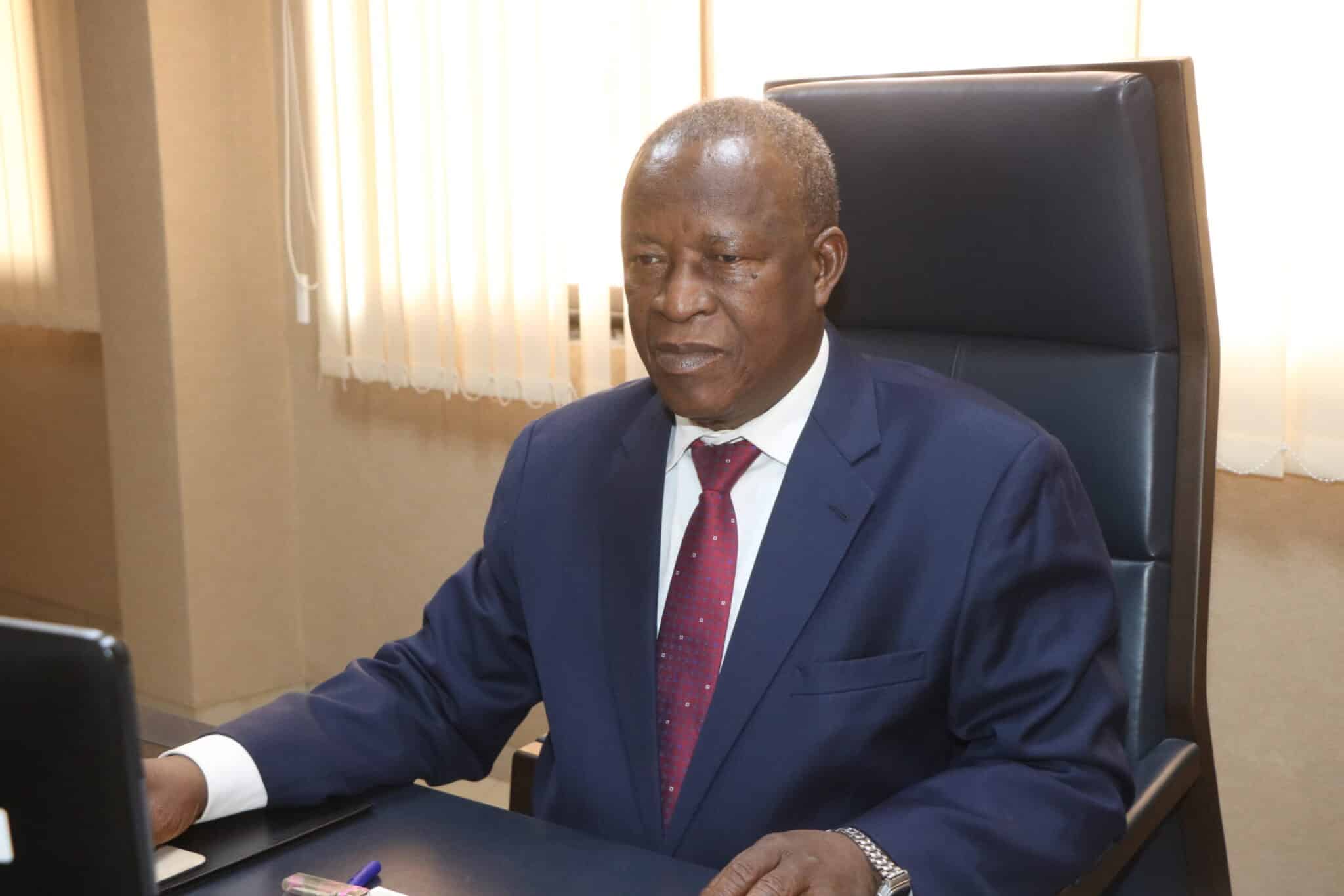 Entretien avec le Professeur Filiga Michel SAWADOGO,  Commissaire UEMOA en  charge du Département du Marché Régional et de la Coopération (DMRC)