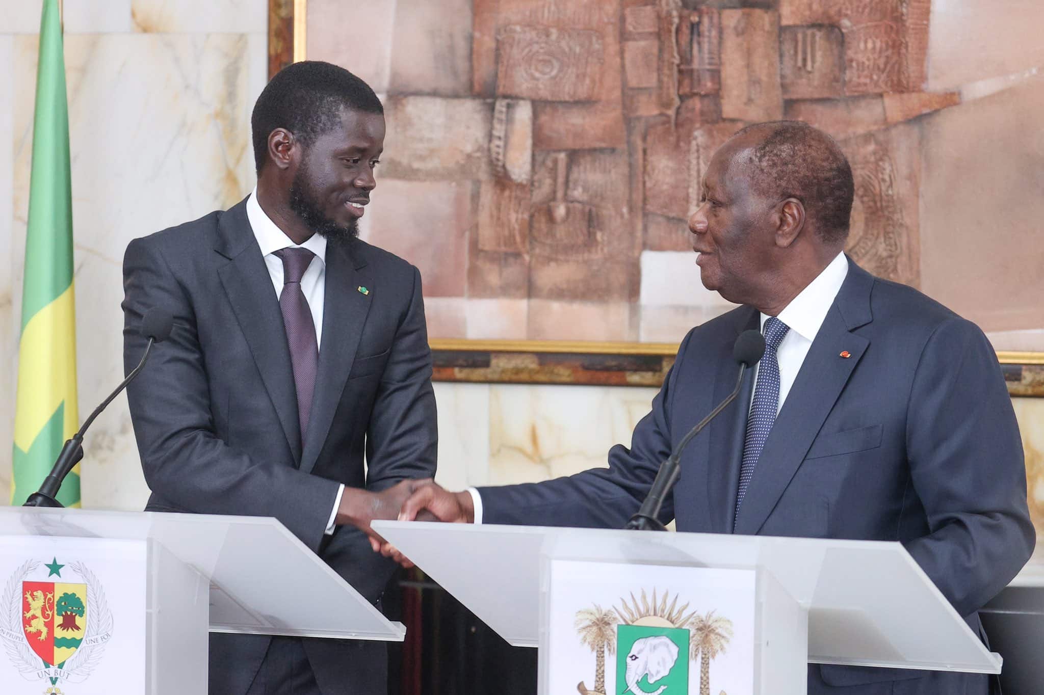 En visite à Abidjan, Bassirou Diomaye Faye souhaite la réactivation de la grande commission de coopération ivoiro-sénégalaise