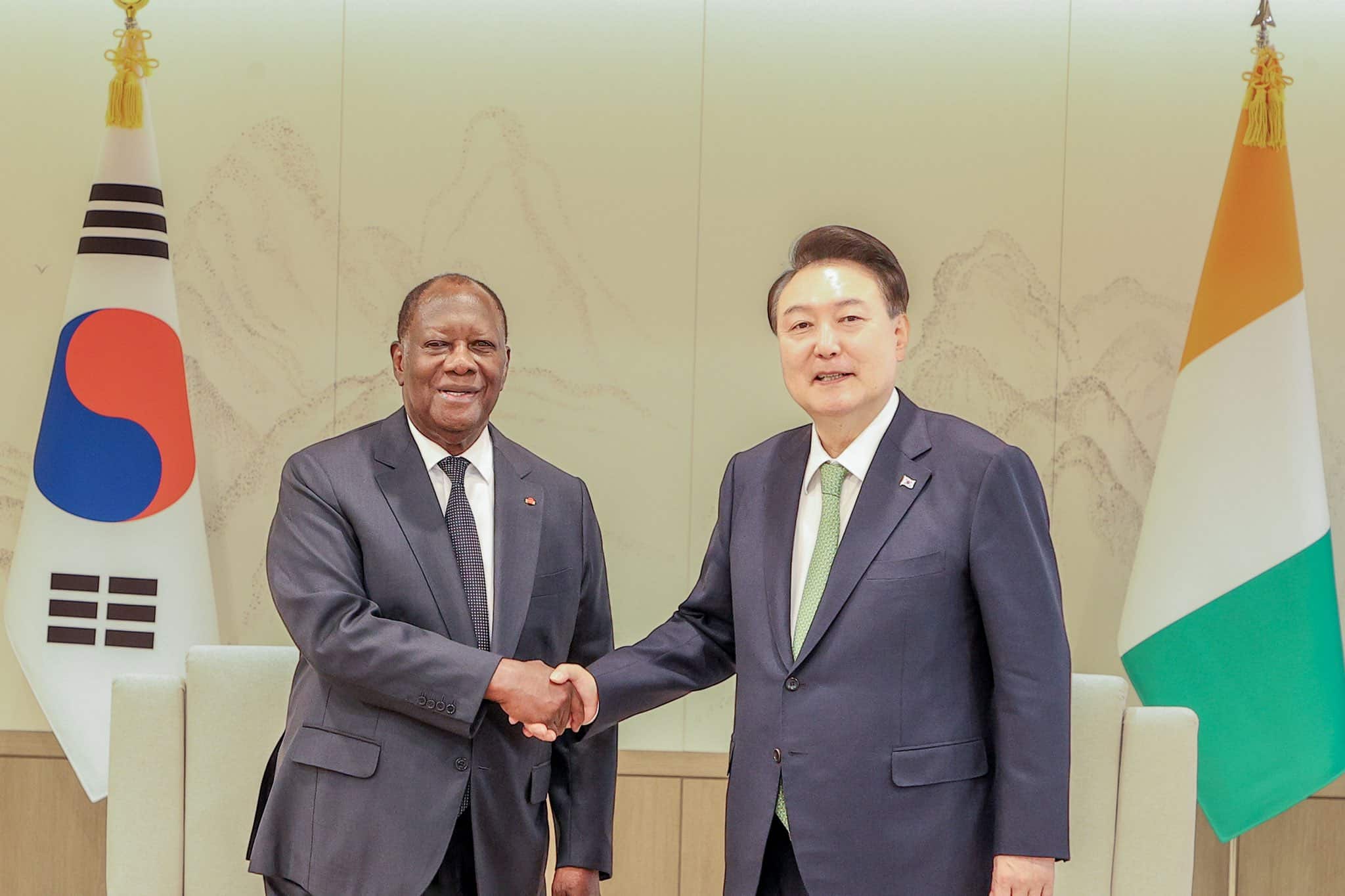 La Côte d’Ivoire obtient un prêt d&rsquo;un milliard USD auprès du Fonds coréen de coopération pour le développement économique