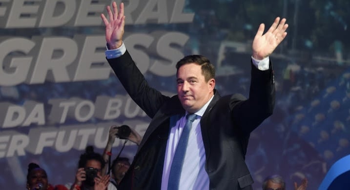 Afrique du Sud:  John Steenhuisen, chef de file d’une OPA rampante sur le pouvoir de  l’ANC 