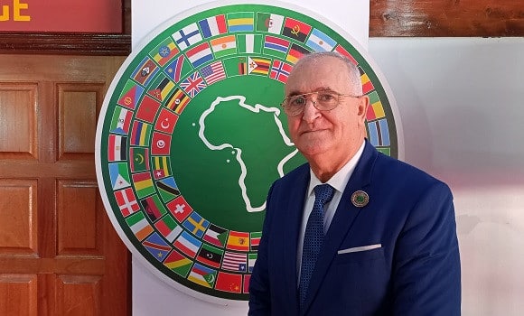 Algérie : l’Etat « œuvre » pour la création d’une banque en Chine et en Côte d’Ivoire