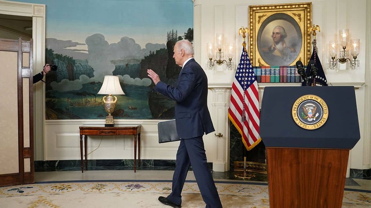 Joe Biden annonce son retrait de la course à la réélection