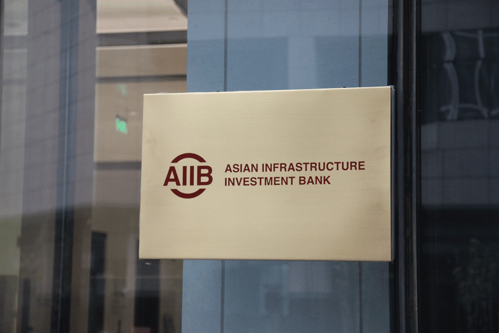 Le Kenya rejoint la Banque asiatique d’investissement dans les infrastructures
