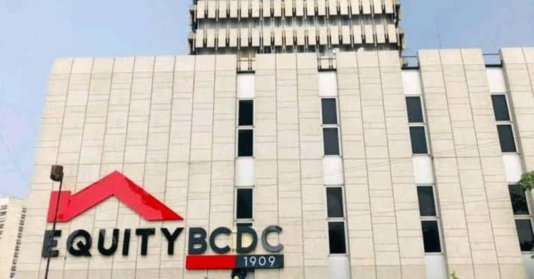 KCB et Equity Bank vont céder 30 % de leurs participations dans leurs filiales en RDC