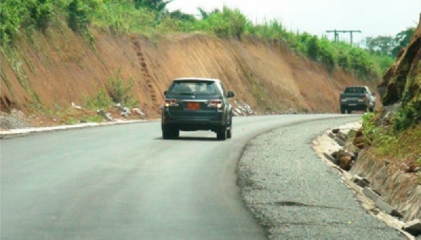 Cameroun : près de 250 millions USD de la BID pour la route Douala-Bafoussam
