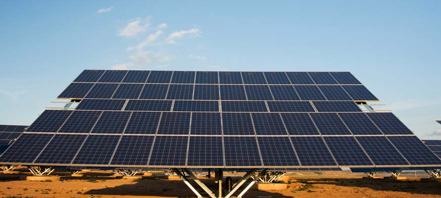 Axian obtient un financement de 84 millions d’euros pour un parc de stockage solaire au Sénégal