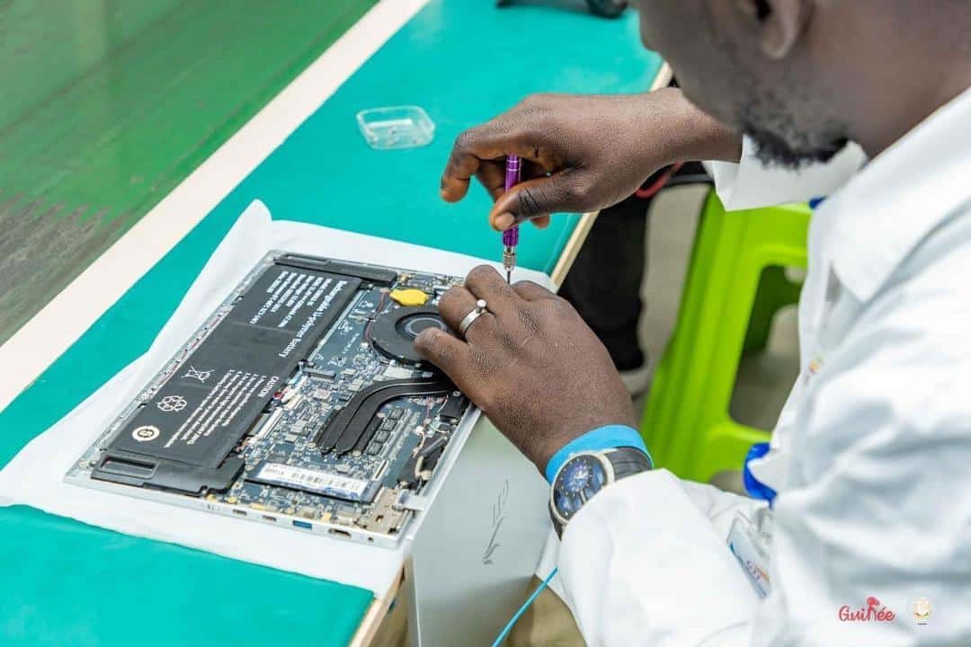 La Guinée va produire désormais ses propres ordinateurs