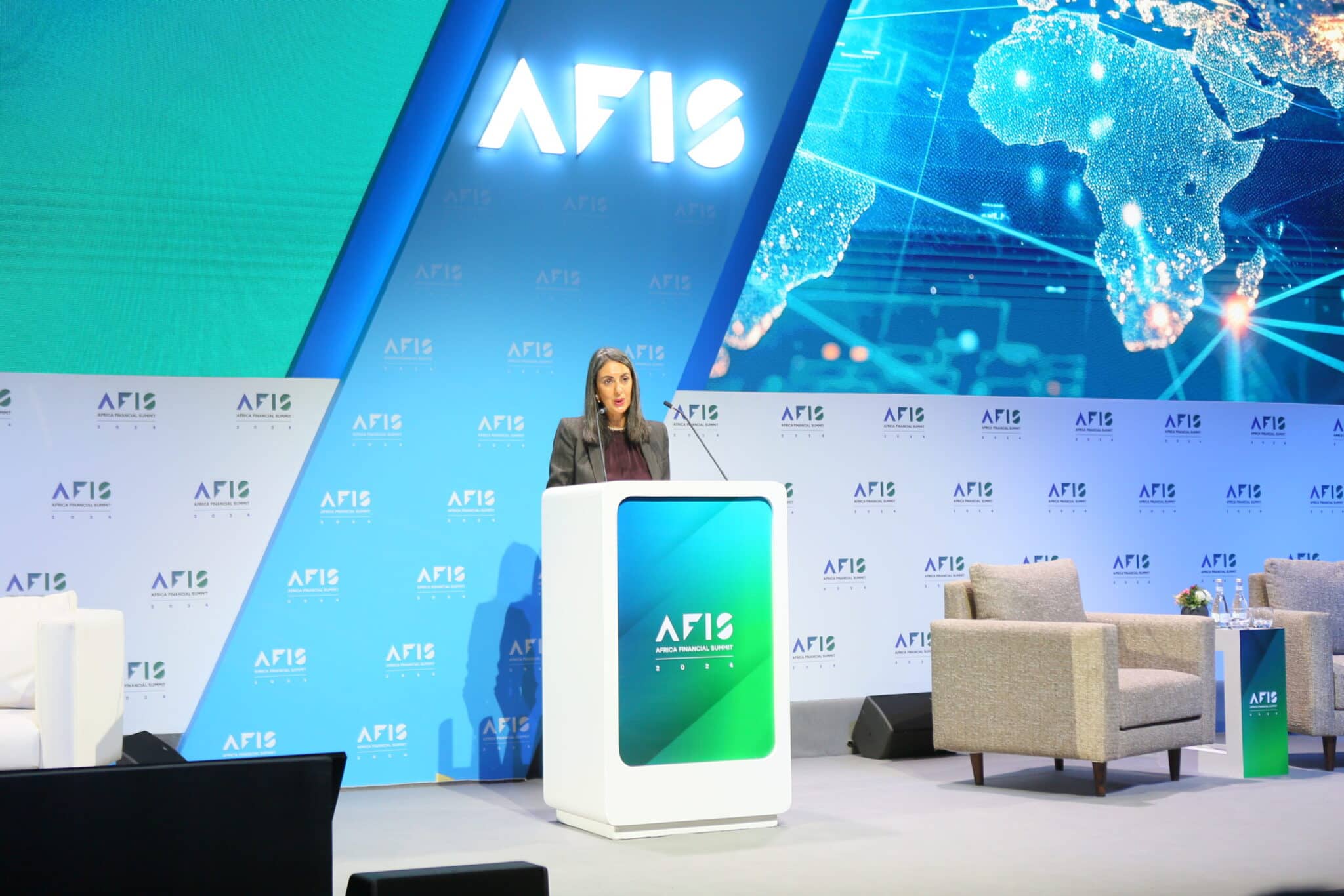 Maroc : A l’AFIS 2024, Nadia Fettah plaide pour une « fluidité des capitaux » dans un « espace économique fragmenté »
