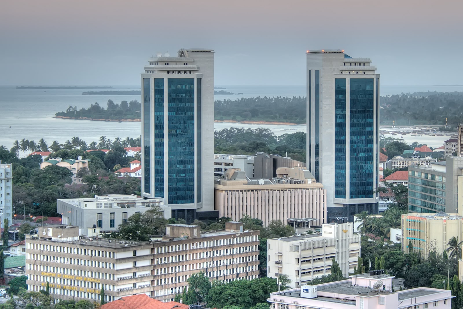 Tanzanie: la banque centrale supprime les frais de transaction par carte
