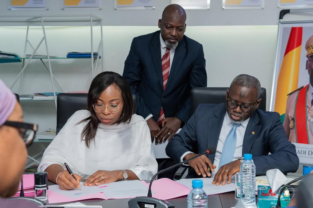 Guinée: l’Etat rachète 75 % des parts de MTN dans Areeba Sa