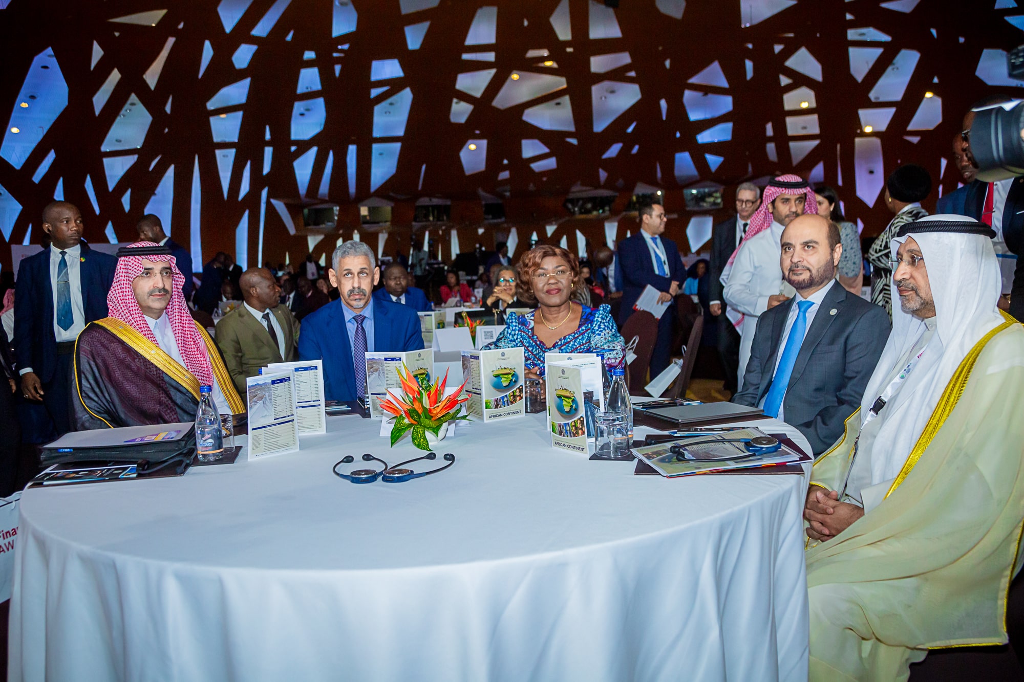 6ème édition des Financial Afrik Awards « FAIRE LE PONT ENTRE L’AFRIQUE ET LE MONDE ARABE POUR UN AVENIR PROSPÈRE »