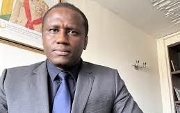 Scandale de l’or de la Guinée : le gouverneur de la Banque Centrale de Guinée auditionné (Exclusif)