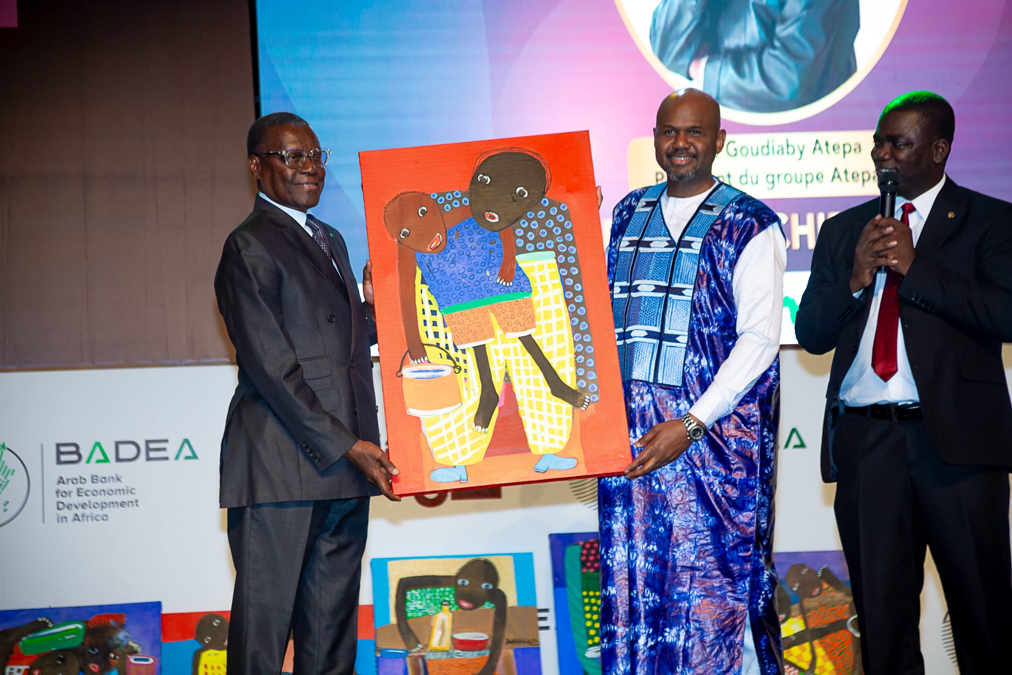 Pierre Atepa Goudiaby honoré du prix Lifetime Achievement aux Financial Afrik Awards 6