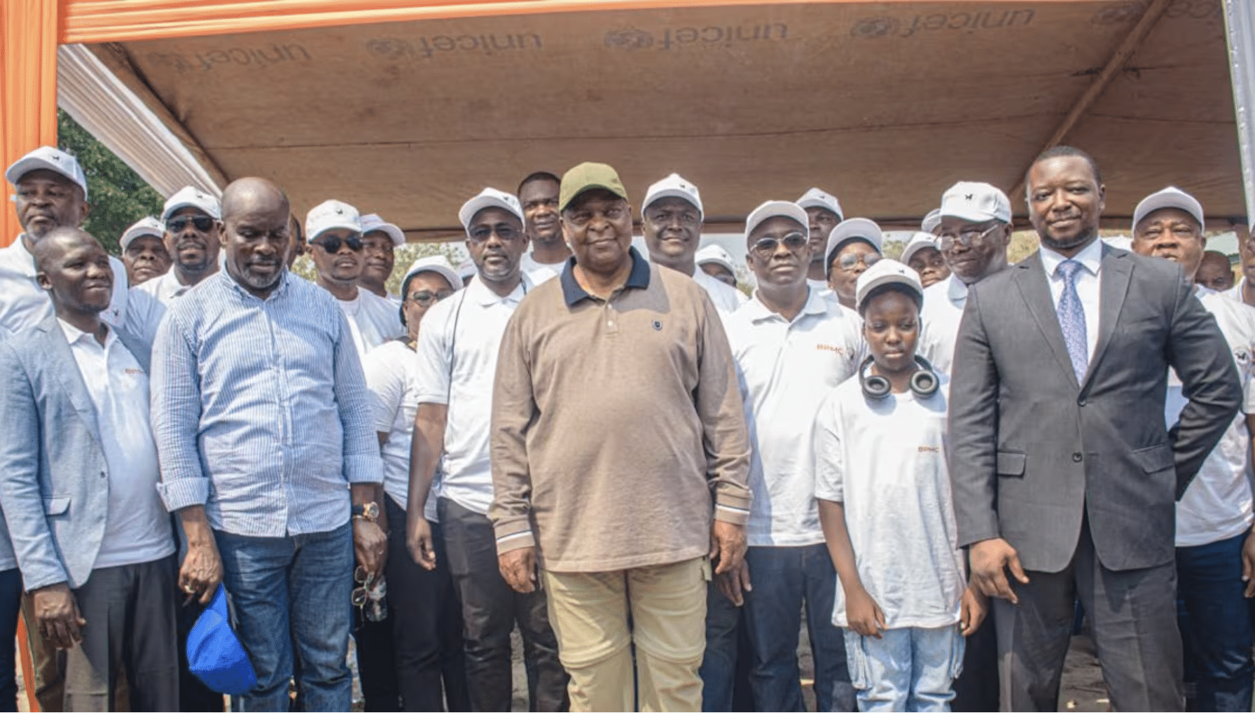 La Banque Populaire Maroco Centrafricaine (BPMC) inaugure un bâtiment scolaire à Damara en présence du président de la République