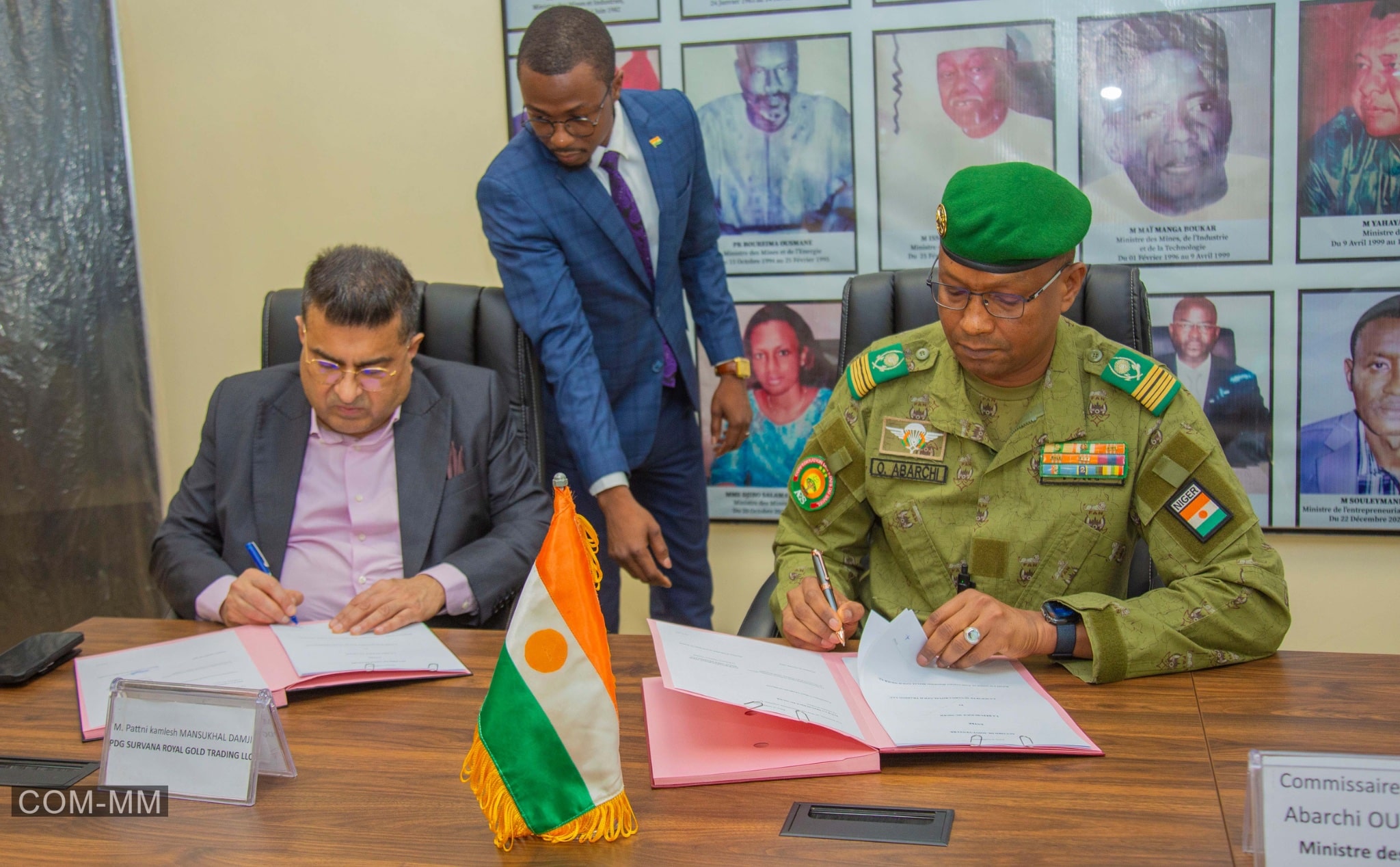 Le Niger s’associe à une entreprise émiratie pour lancer une raffinerie d’or