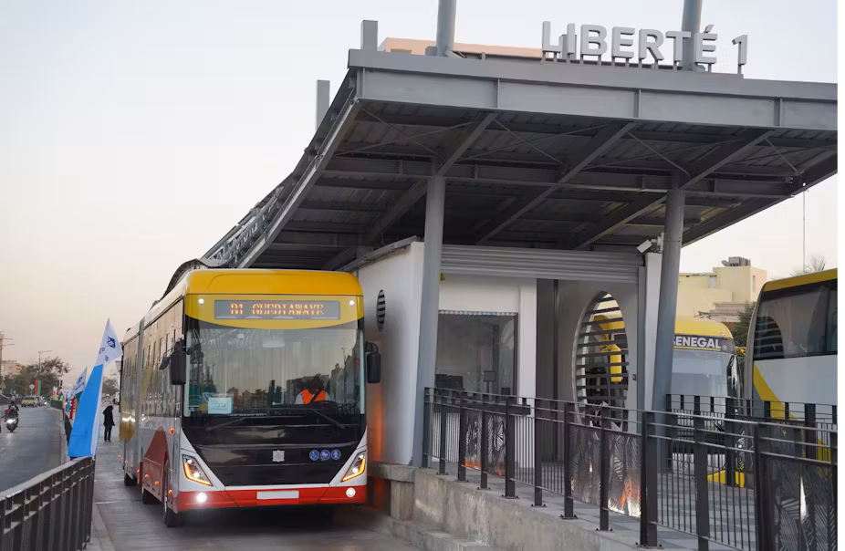 La Banque mondiale accorde 100 millions de dollars de financement au Sénégal pour transformer le transport urbain