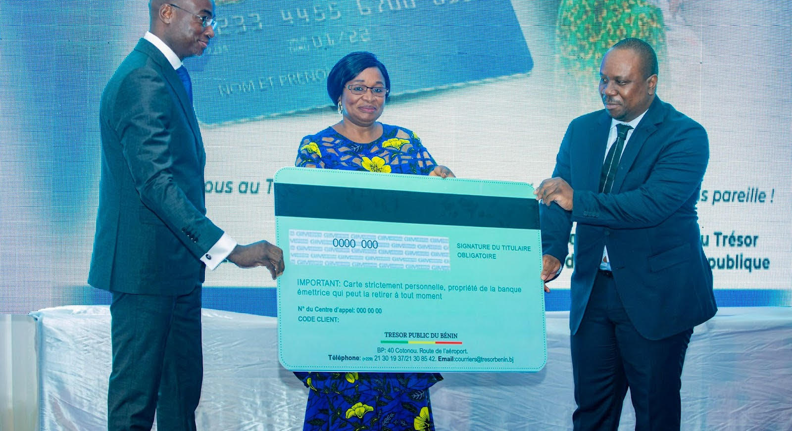 Bénin : lancement de la première carte prépayée régionale émise par un Trésor public dans l’UEMOA