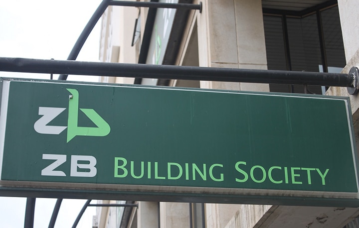 Zimbabwe : ZB Financial Holdings accélère son expansion régionale dans l’assurance vie