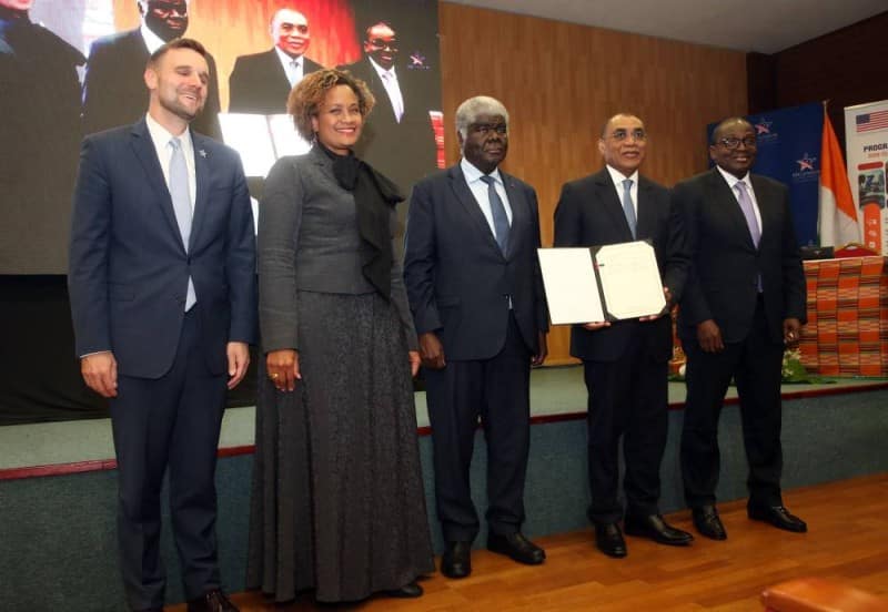 Côte d’Ivoire : Signature d’un Compact régional de 322 millions de dollars avec les États-Unis pour l’énergie