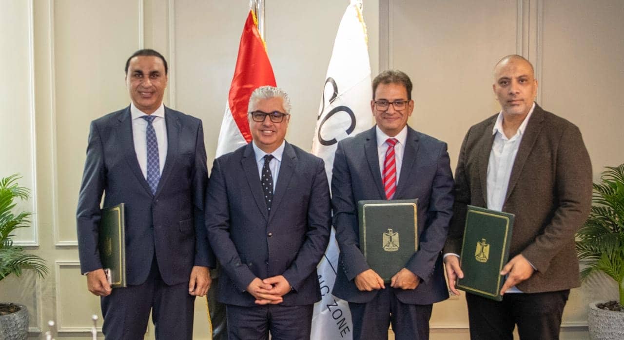 L’Égypte relance son industrie textile avec un projet de 15 millions de dollars dans le canal de Suez