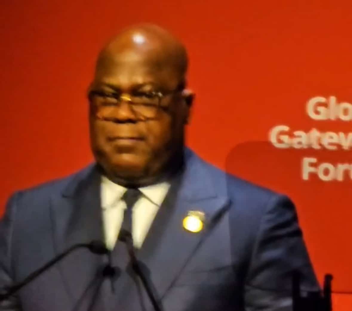 Depuis Bruxelles, Félix Tshisekedi tend la main à Paul Kagame : un message fort pour la paix dans les Grands Lacs