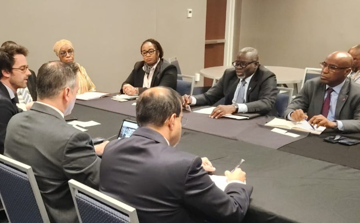 Guinée : après sa note “B+ stable” chez S&P, la rumeur d’un Eurobond enfle à Washington