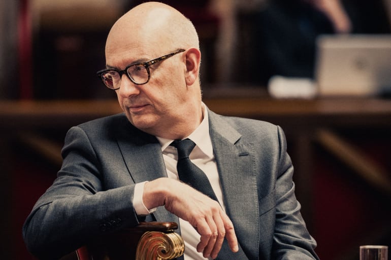 La France rétrogradée à “A+” : un signal d’alarme sur les finances publiques