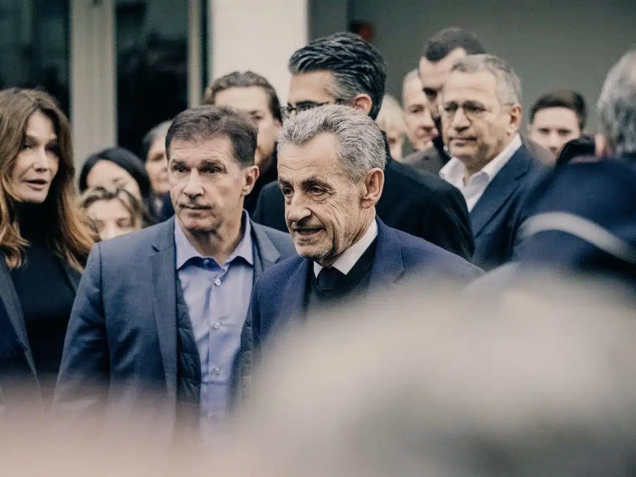 Depuis sa cellule, Nicolas Sarkozy reste administrateur des groupes Accor et Lagardère 