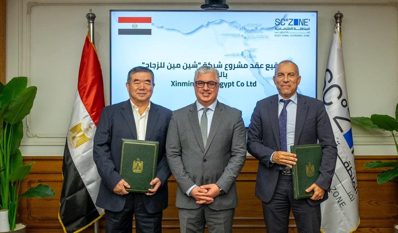 Le chinois Xinmin Glass Egypt mise 70 millions de dollars sur une usine dans la zone du canal de Suez